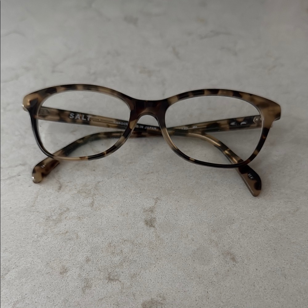 Salt. tortoise Shell Women's Glasses